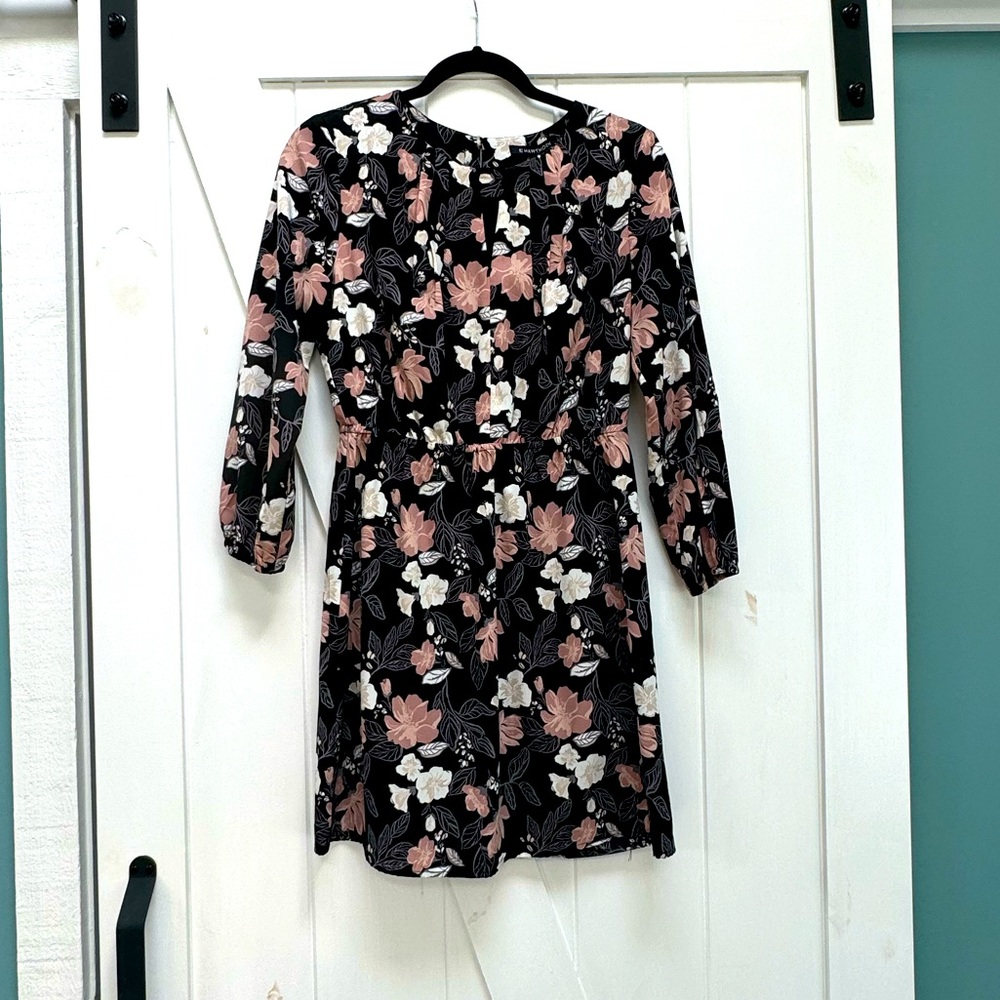 41 Hawthorne Diana Keyhole Detail Long Sleeve Dress Stitch Fix. Size PS